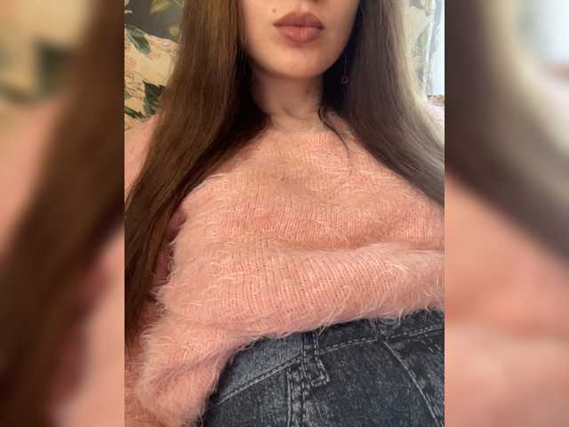 Margo--1 live cam on BongaCams