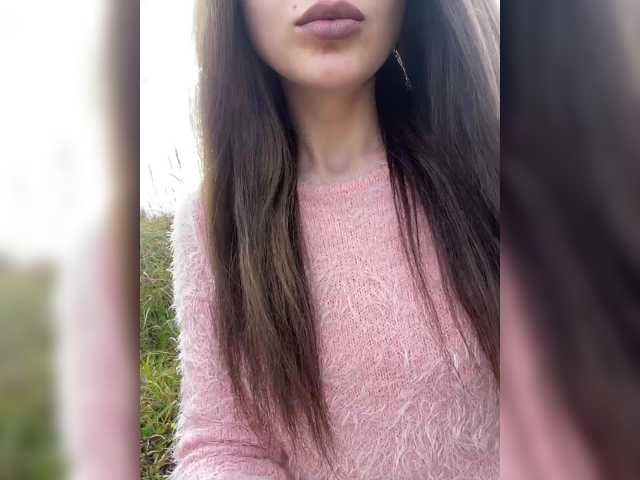 Margo--1, live now on BongaCams
