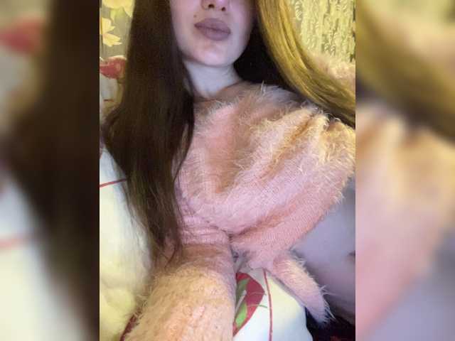 Margo--1, en directo ahora en BongaCams