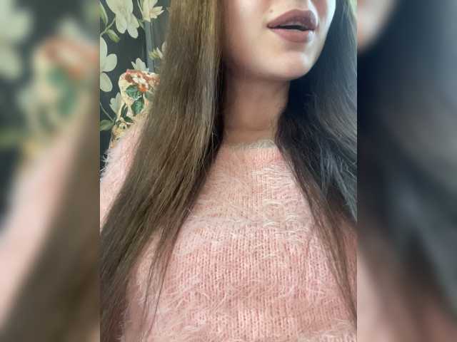 Margo--1 live cam on BongaCams