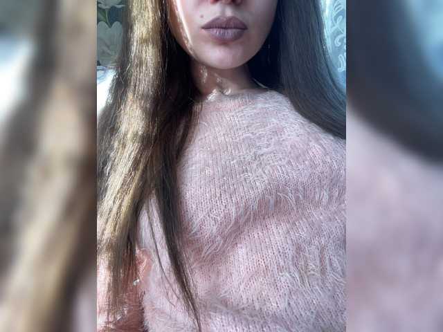 Margo--1 live cam on BongaCams