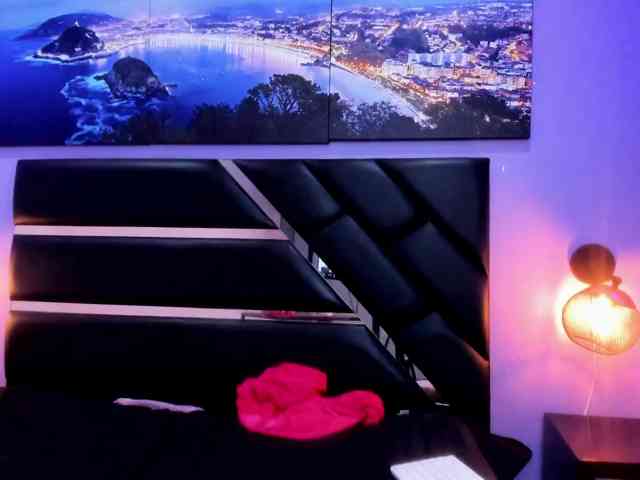 jade-lux's live room
