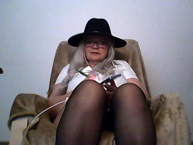 Eiren-66 live cam on BongaCams