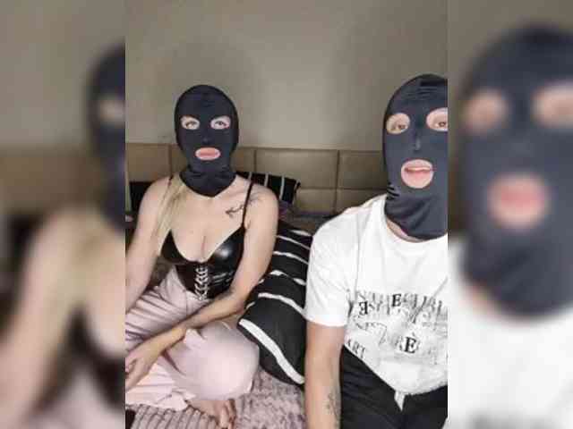 Black-and-Blond webcam