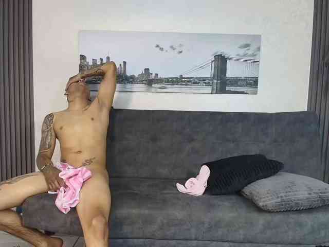 Kinkydoll2
