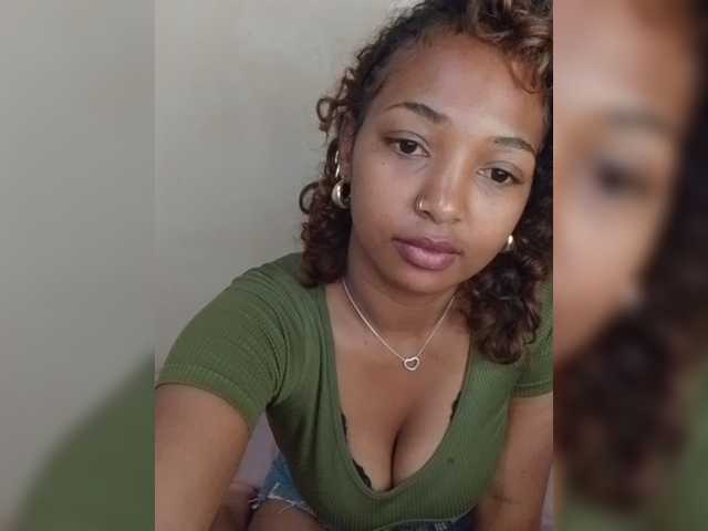 Latikaa live cam on BongaCams