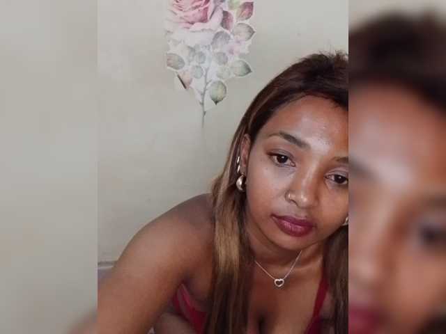 Latikaa live cam on BongaCams