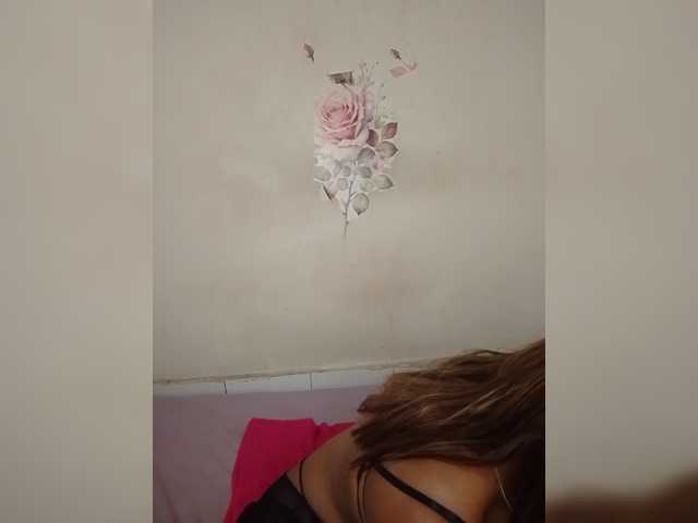Latikaa live cam on BongaCams