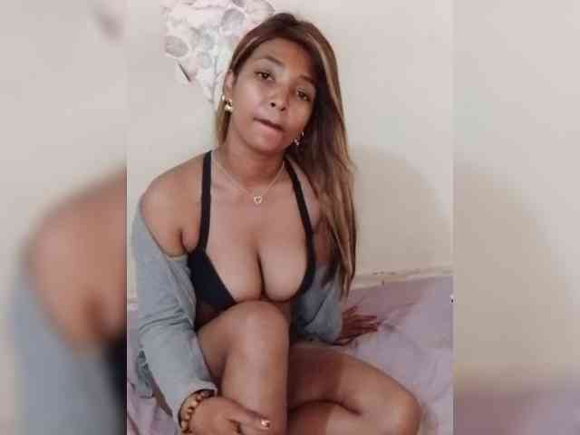 Modèle: Latikaa