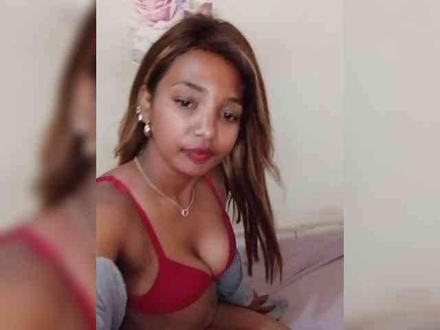 Latikaa webcam