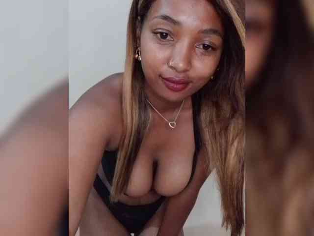 Latikaa webcam