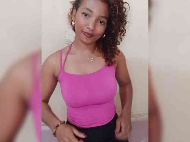 Latikaa webcam