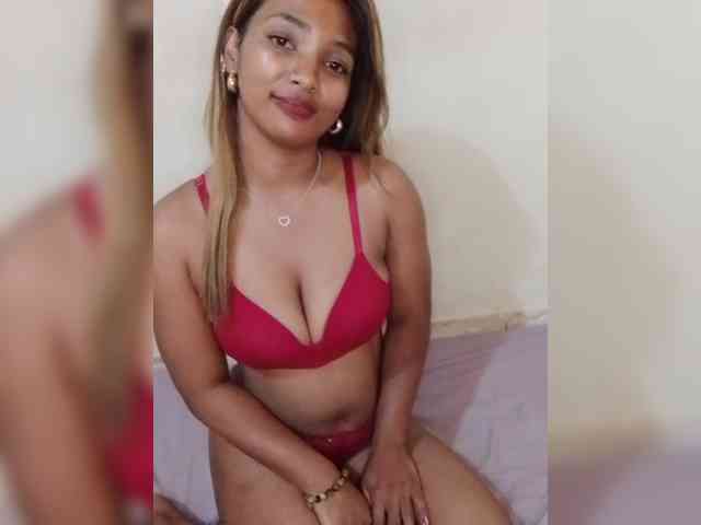 Latikaa webcam
