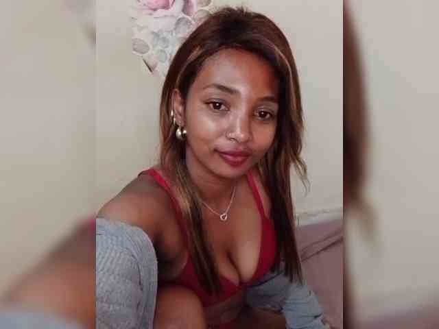 Latikaa webcam