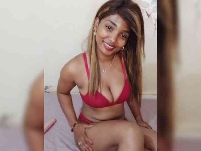 Latikaa webcam