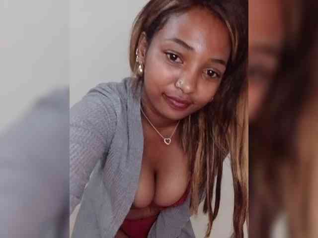 Latikaa webcam
