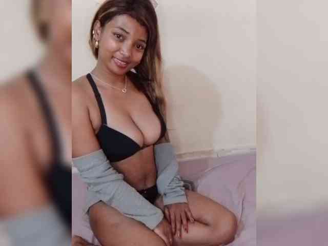 Latikaa webcam