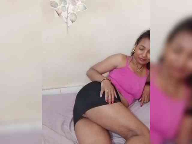 Latikaa webcam