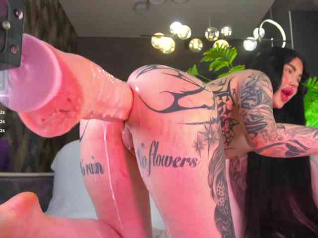 adult live chat LilyBerryy