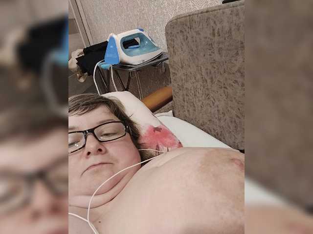 Kelly-Mary, live now on BongaCams