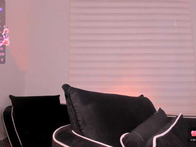 GiaMilano live cam on BongaCams