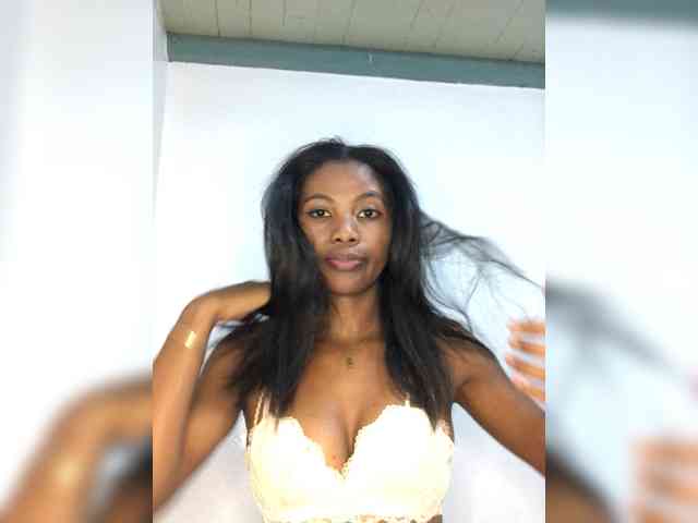 Modèle: Myah001
