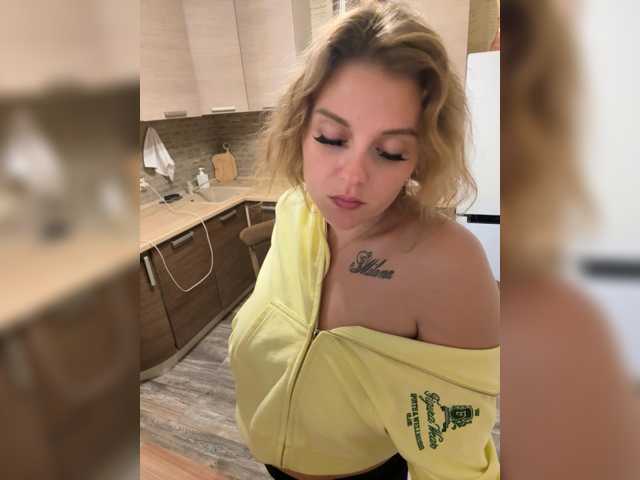 Svetlana666 — live couple cam