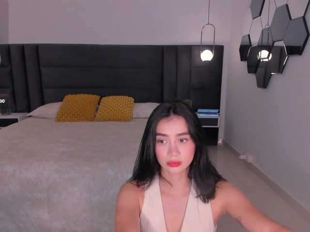 CharlotteRicci live cam on BongaCams