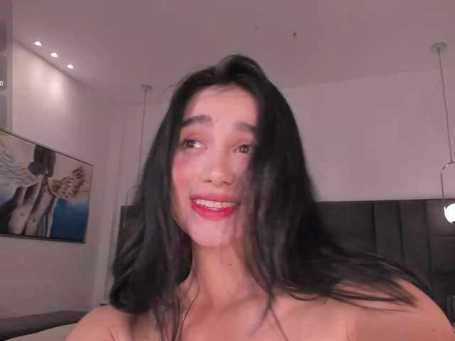 CharlotteRicci live cam on BongaCams