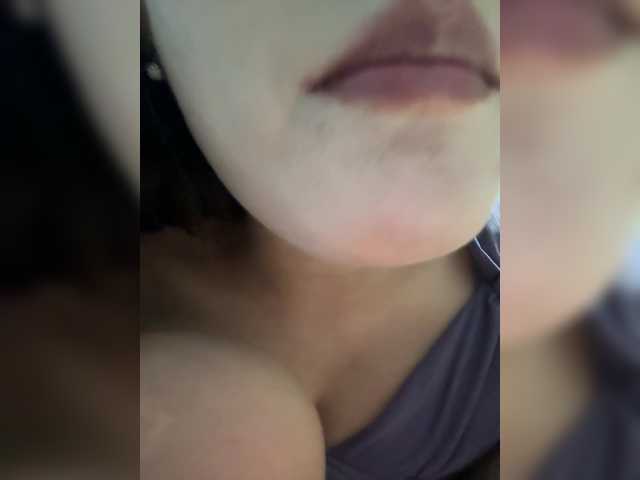 Tangguo — live female cam