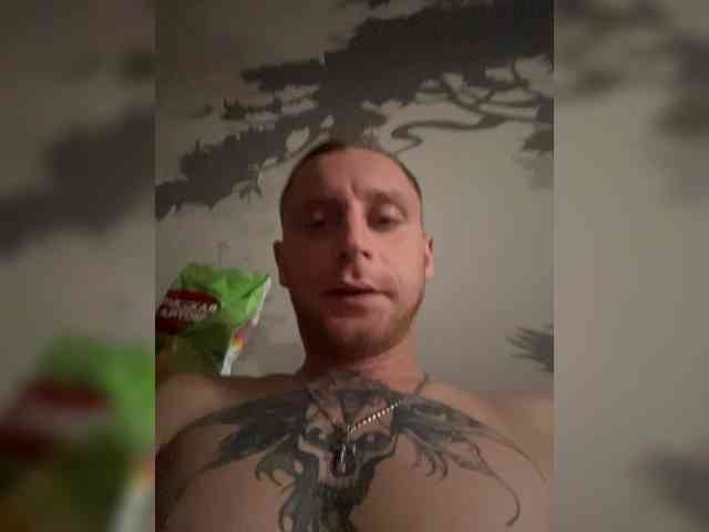 Nikitosik123-