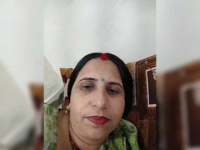Ahilya8461 live cam preview