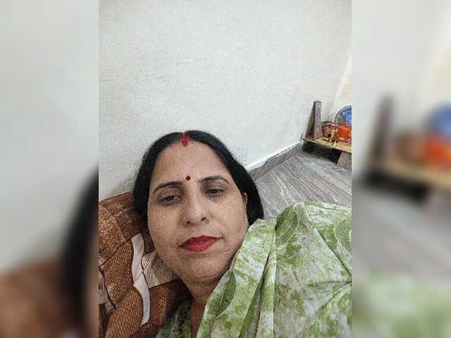 Ahilya8461