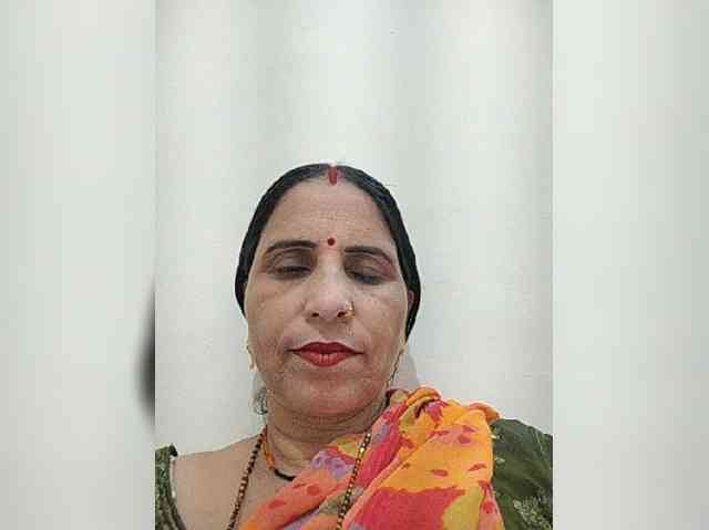 Ahilya8461 webcam