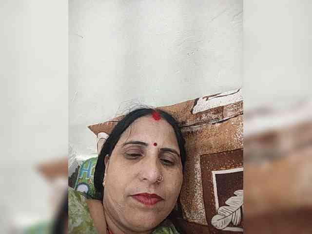 Ahilya8461 webcam