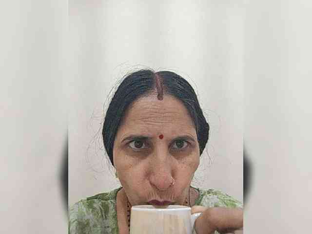 Ahilya8461 webcam
