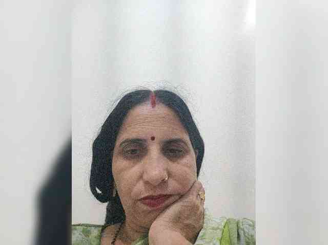 Ahilya8461 webcam