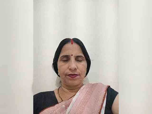 Ahilya8461 webcam