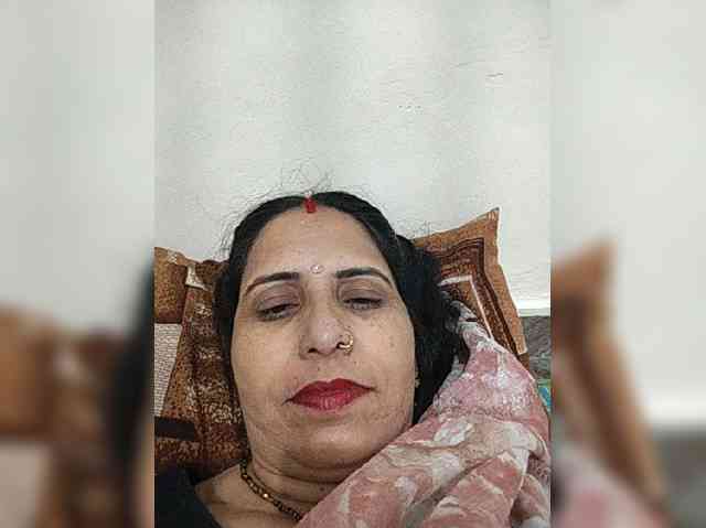Ahilya8461 webcam