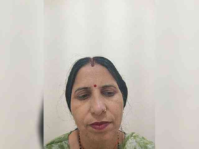 Ahilya8461 webcam