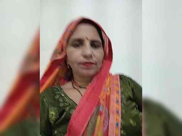 Ahilya8461 webcam