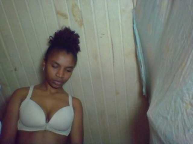 aiame9794 — live female cam