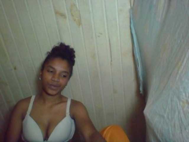 aiame9794 — live female cam