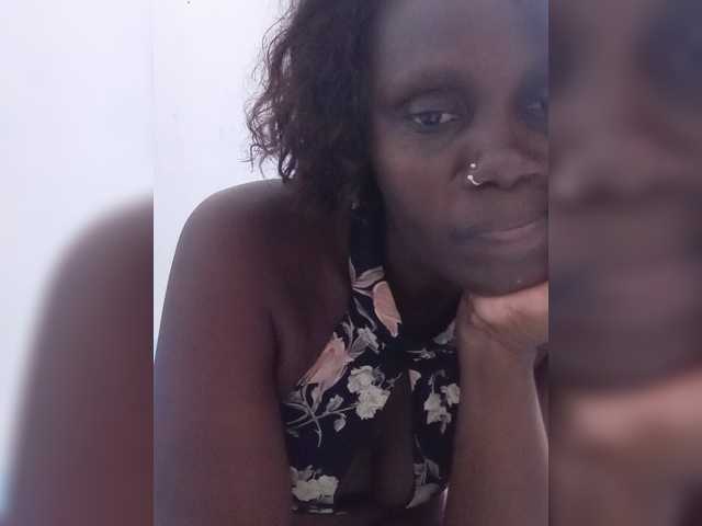 lady--254 live cam preview
