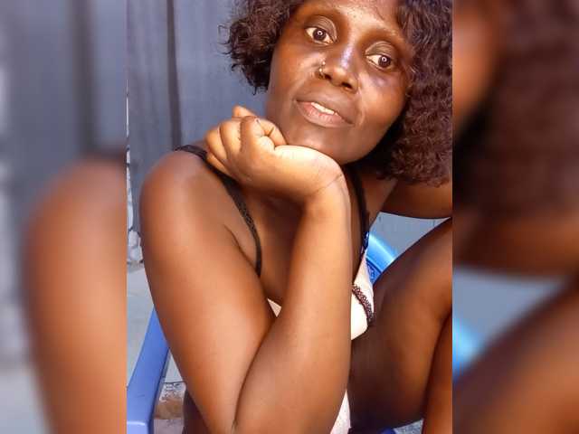 lady--254