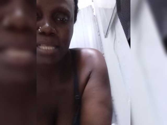 lady--254 live cam on BongaCams