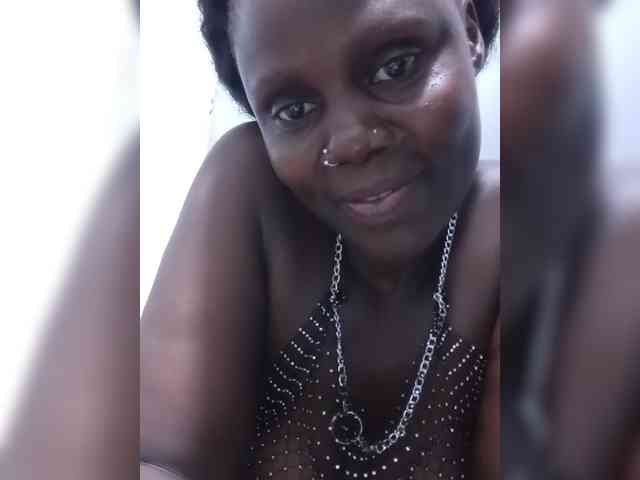 lady--254 webcam