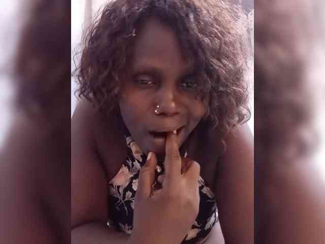 lady--254