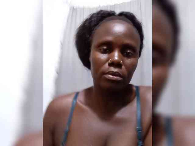 lady--254 webcam