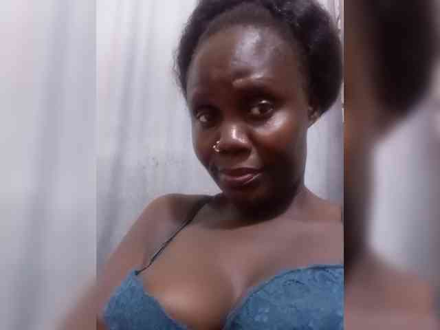lady--254 webcam